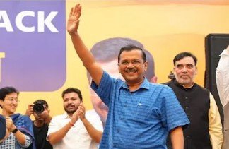 Delhi Chief Minister Arvind Kejriwal: A Comprehensive Product Review Blog Post